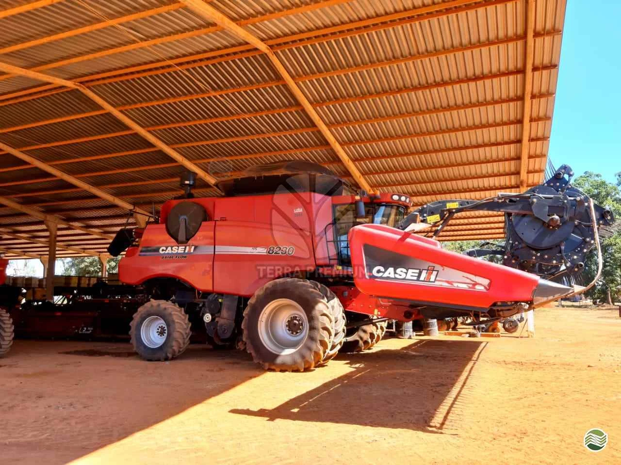 Case 8230 — foto da unidade anunciada